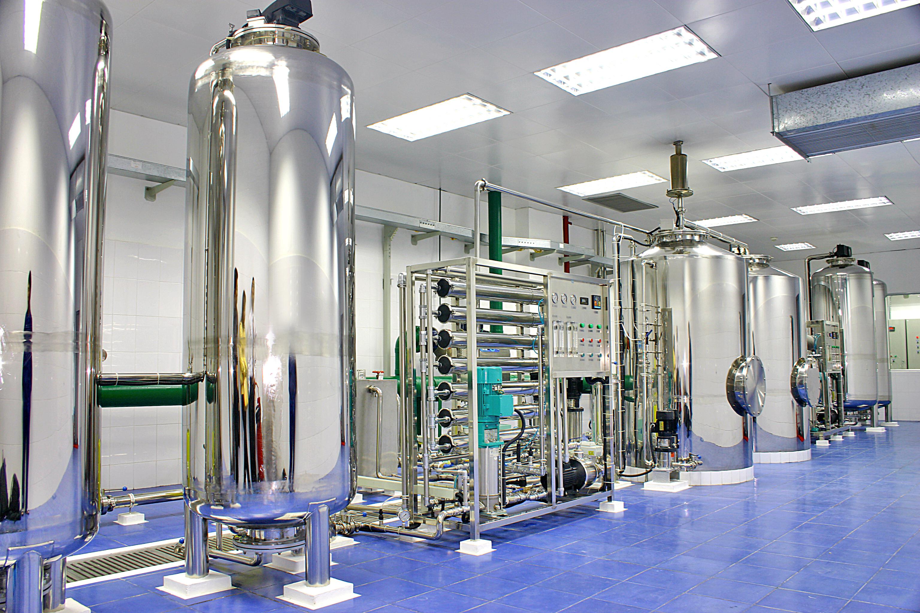 直飲水、工業(yè)純水機(jī)電安裝工程